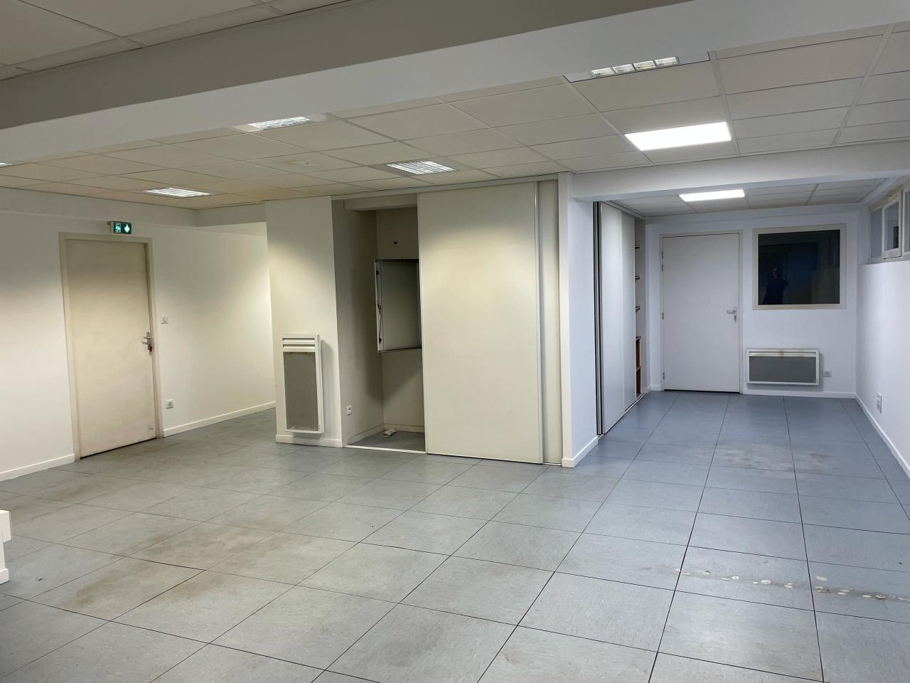 Local d'activité Le Grand-quevilly 2805m² Location local d'activité Le Grand-quevilly Seine-Maritime OLACT2422900 11